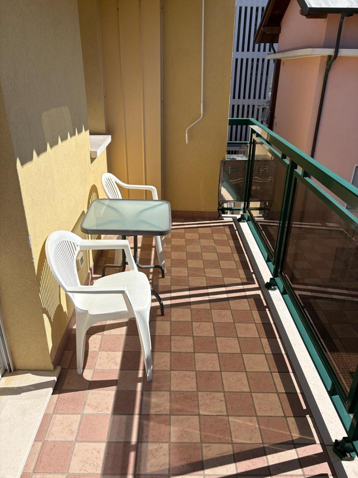 App4Rent - Villa Mimosa - Family Apartment Lido di Jesolo Exterior photo