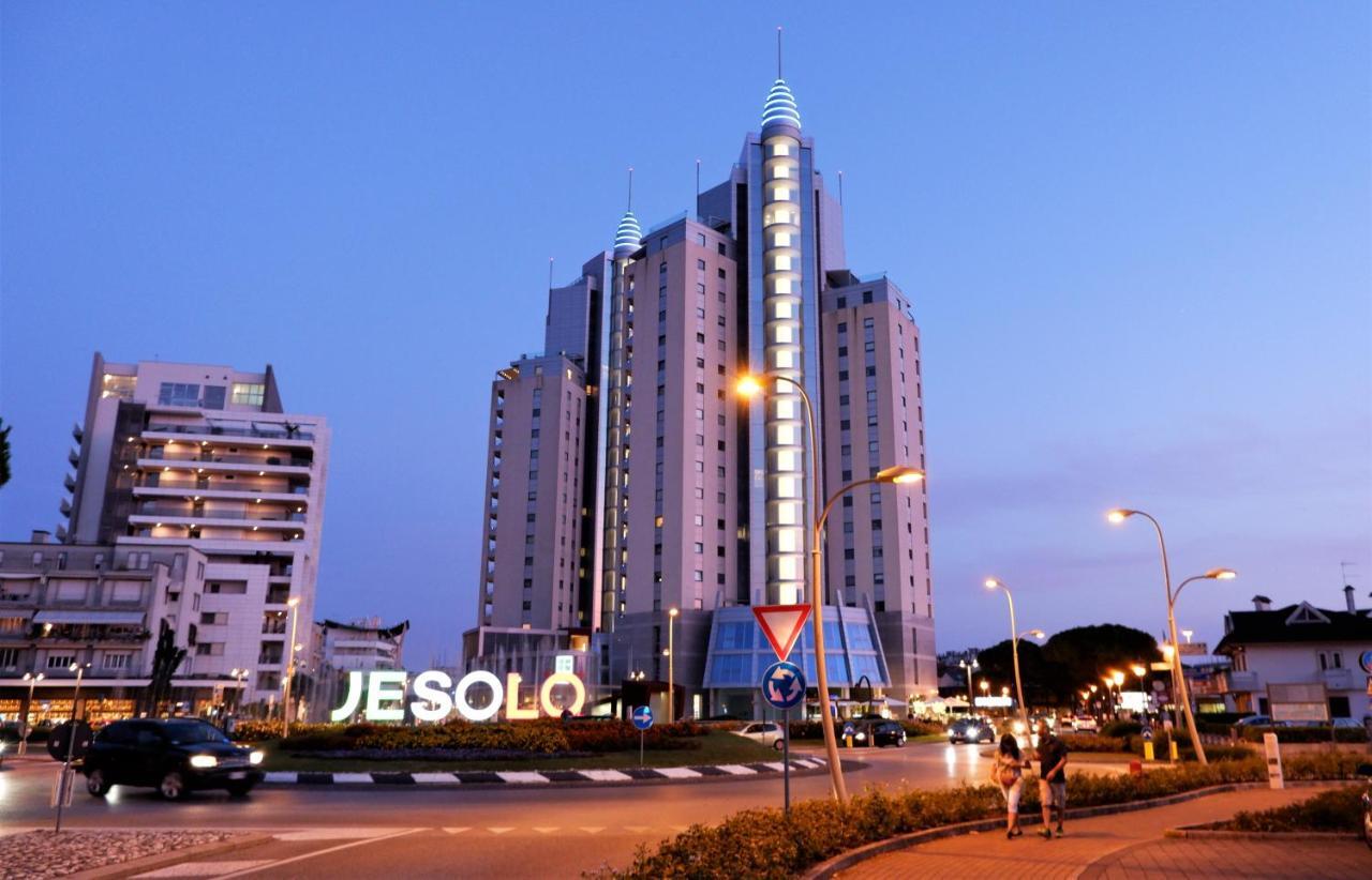 App4Rent - Villa Mimosa - Family Apartment Lido di Jesolo Exterior photo
