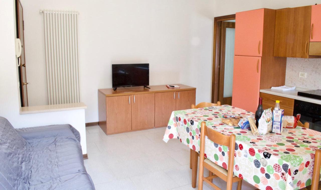 App4Rent - Villa Mimosa - Family Apartment Lido di Jesolo Exterior photo